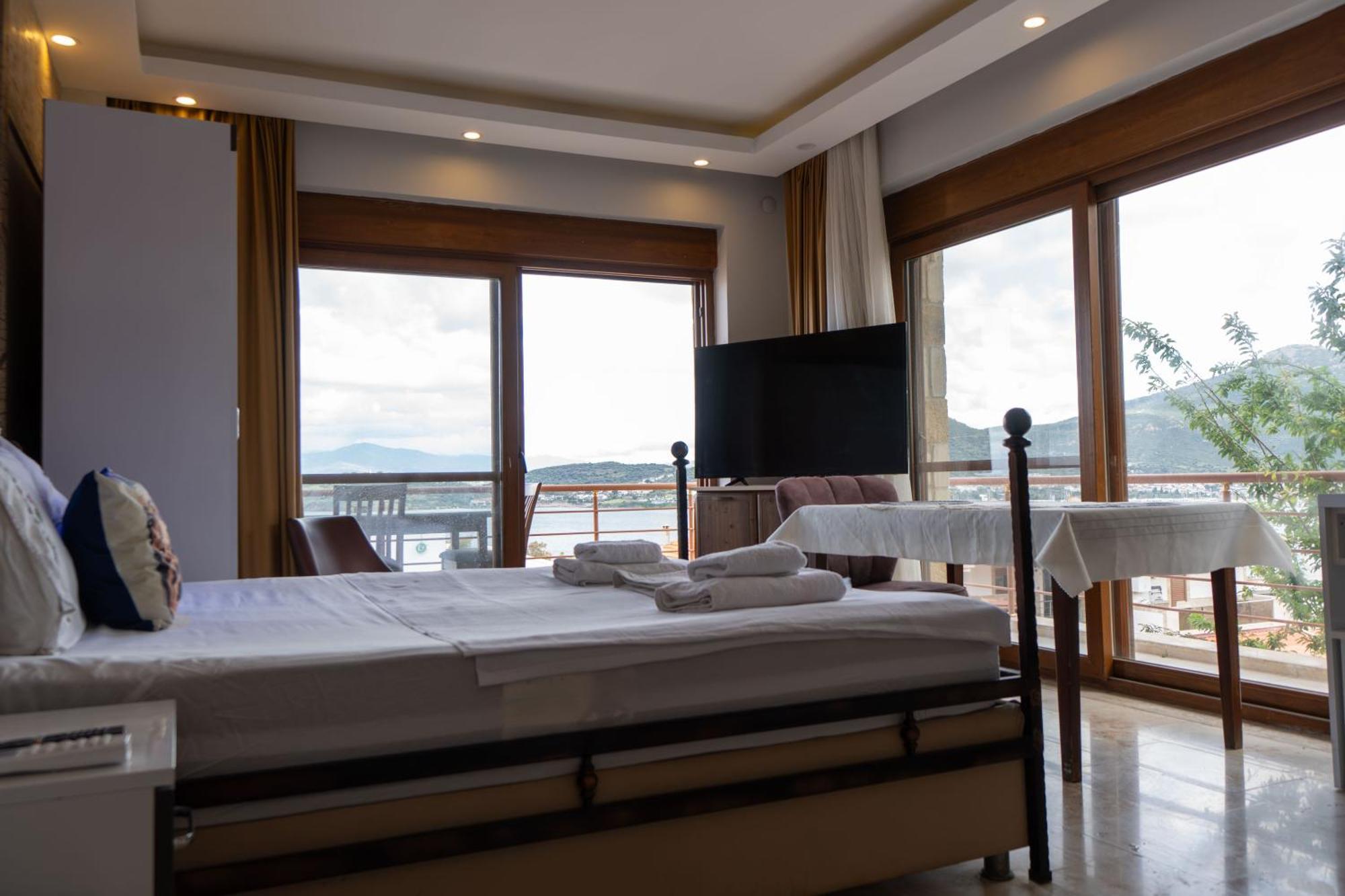Stone House Butik Otel Smirne Esterno foto