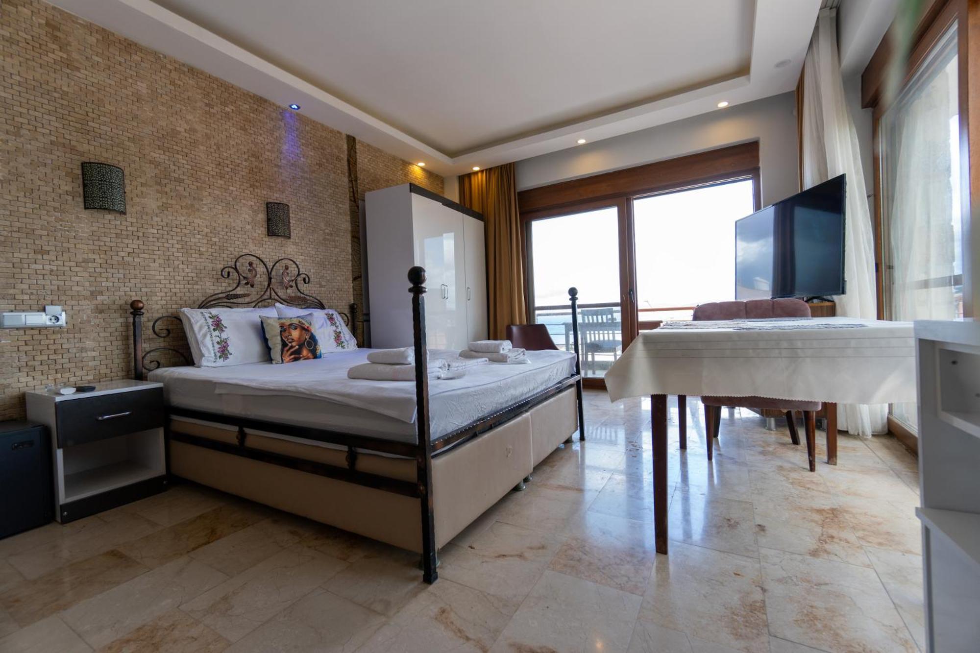 Stone House Butik Otel Smirne Esterno foto